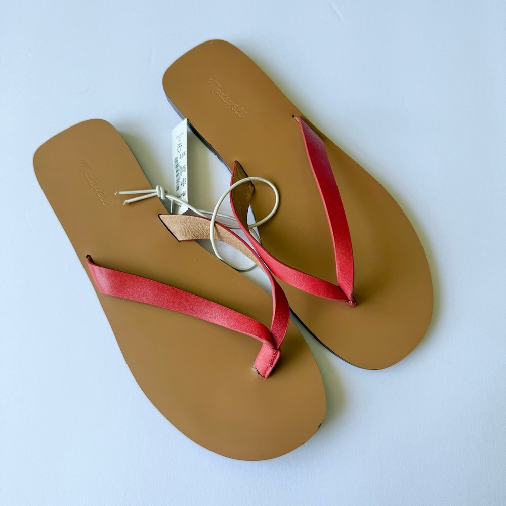 Madewell Gabi Thong Leather Sandals